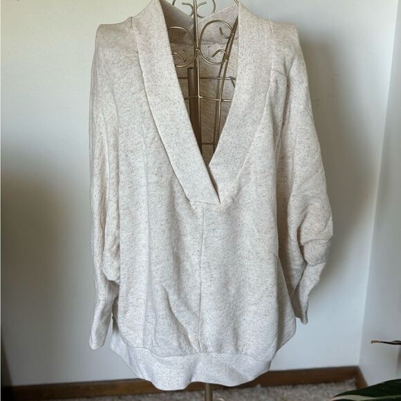 Lou & Grey long sleeve oversized deep v neck sweatshirt size XS/S - Picture 1 of 8